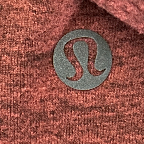 Lululemon Surge Warm 1/2 Zip in Heathered Rust and black size Large - Picture 7 of 7